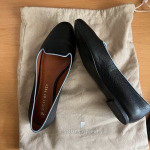 Shoes of Prey Leather Black with Blue Trim - Includes Heel Grips and Toe Inserts